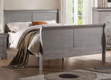 Load image into Gallery viewer, Louis Phillipe Queen Bed Discontinued Beds